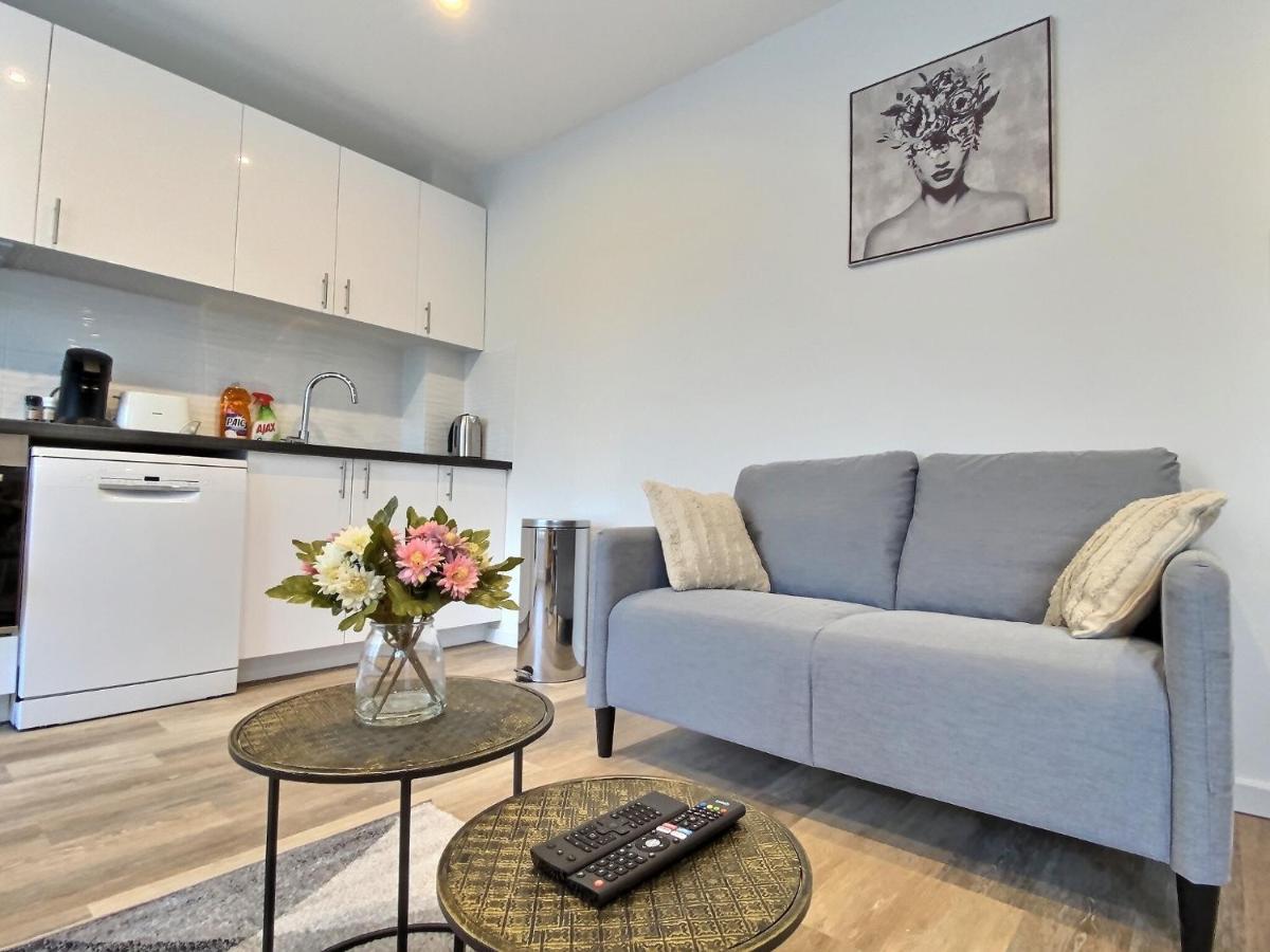 Cozy Appart' A Deux Pas De La Gare - Cozy Houses Palaiseau Exterior foto